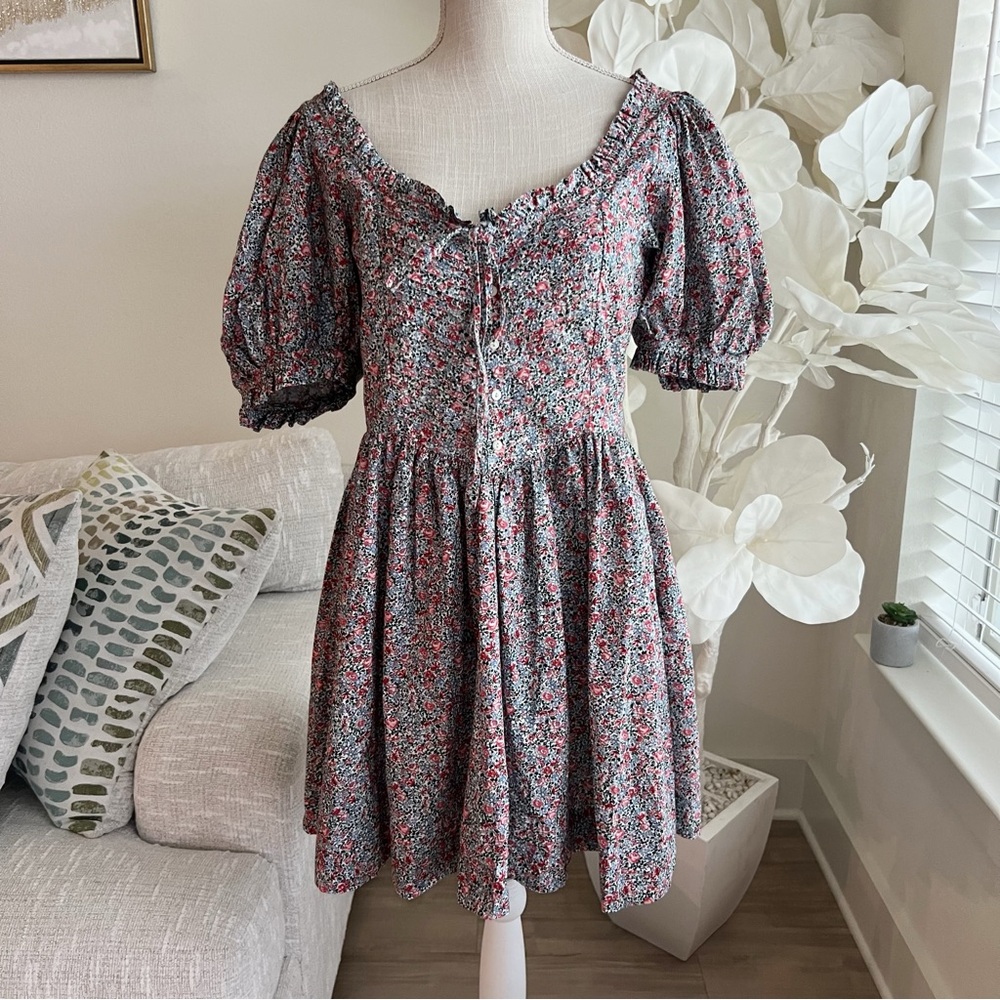 Doen Mini Dress in Black Floral